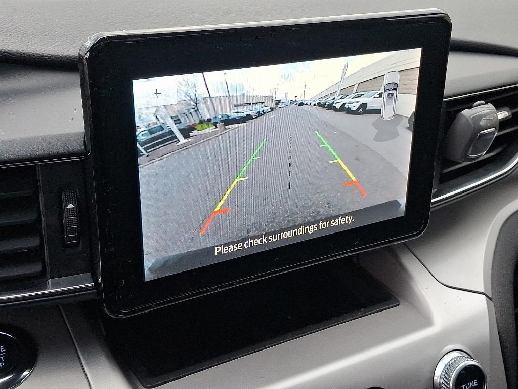 used 2022 Ford Explorer car, priced at $29,874