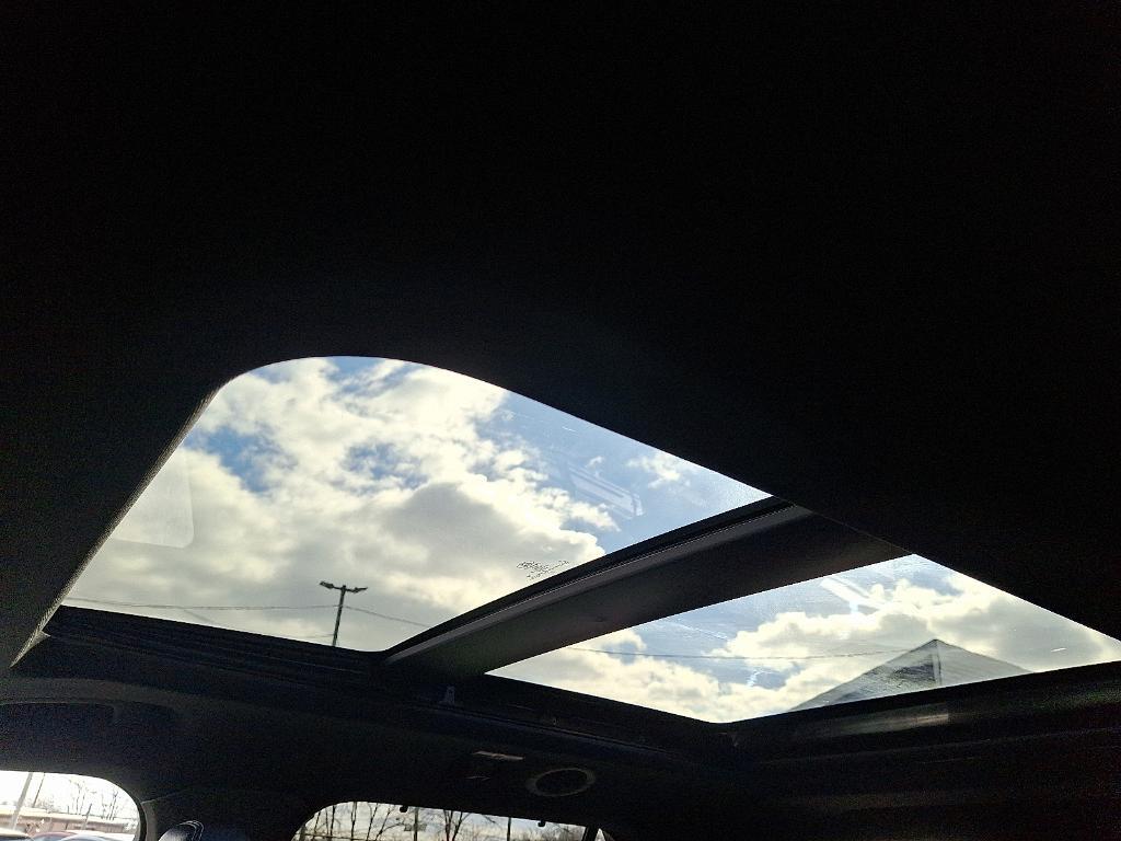 used 2022 Ford Explorer car, priced at $39,894