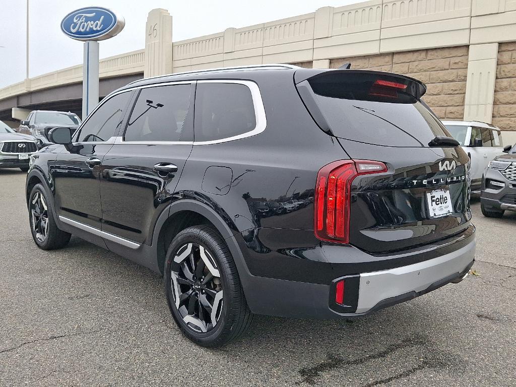 used 2023 Kia Telluride car, priced at $29,517