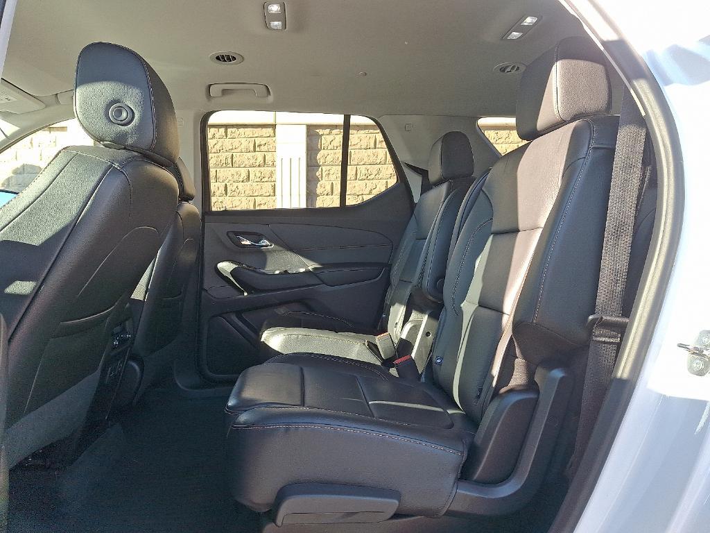 used 2020 Chevrolet Traverse car, priced at $22,788