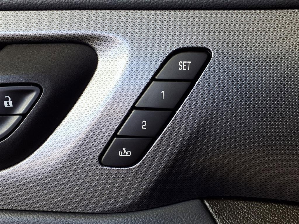 used 2019 Chevrolet Traverse car, priced at $23,969