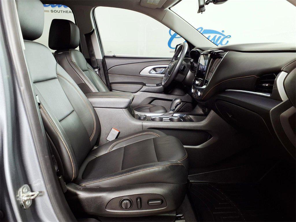 used 2019 Chevrolet Traverse car, priced at $18,409