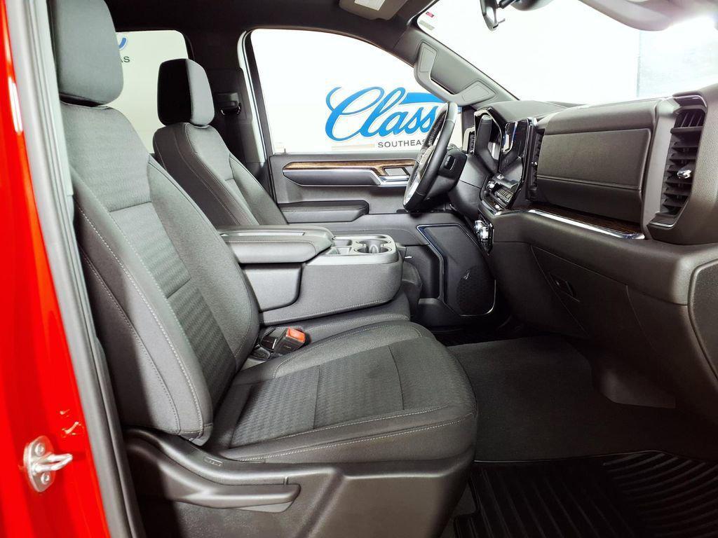 used 2023 GMC Sierra 1500 car, priced at $29,998