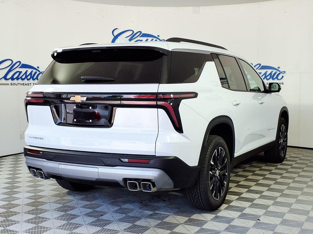 new 2026 Chevrolet Traverse car, priced at $48,810