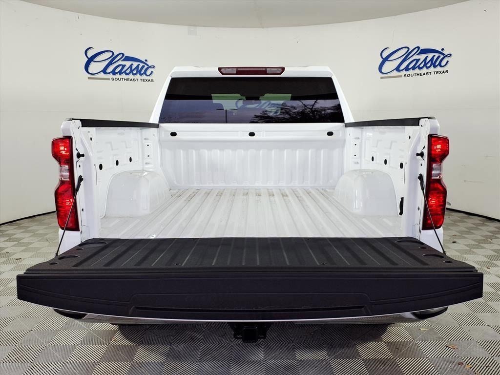 new 2026 Chevrolet Silverado 1500 car, priced at $45,817