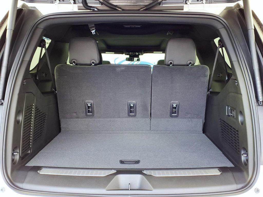 new 2026 Chevrolet Suburban car, priced at $76,625