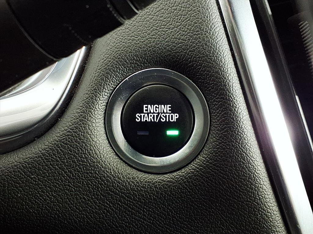 used 2022 Chevrolet Traverse car, priced at $19,443