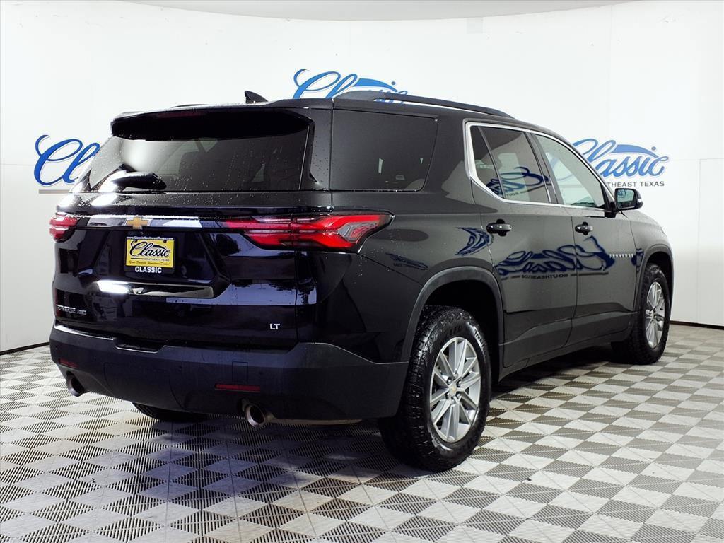 used 2022 Chevrolet Traverse car, priced at $19,443