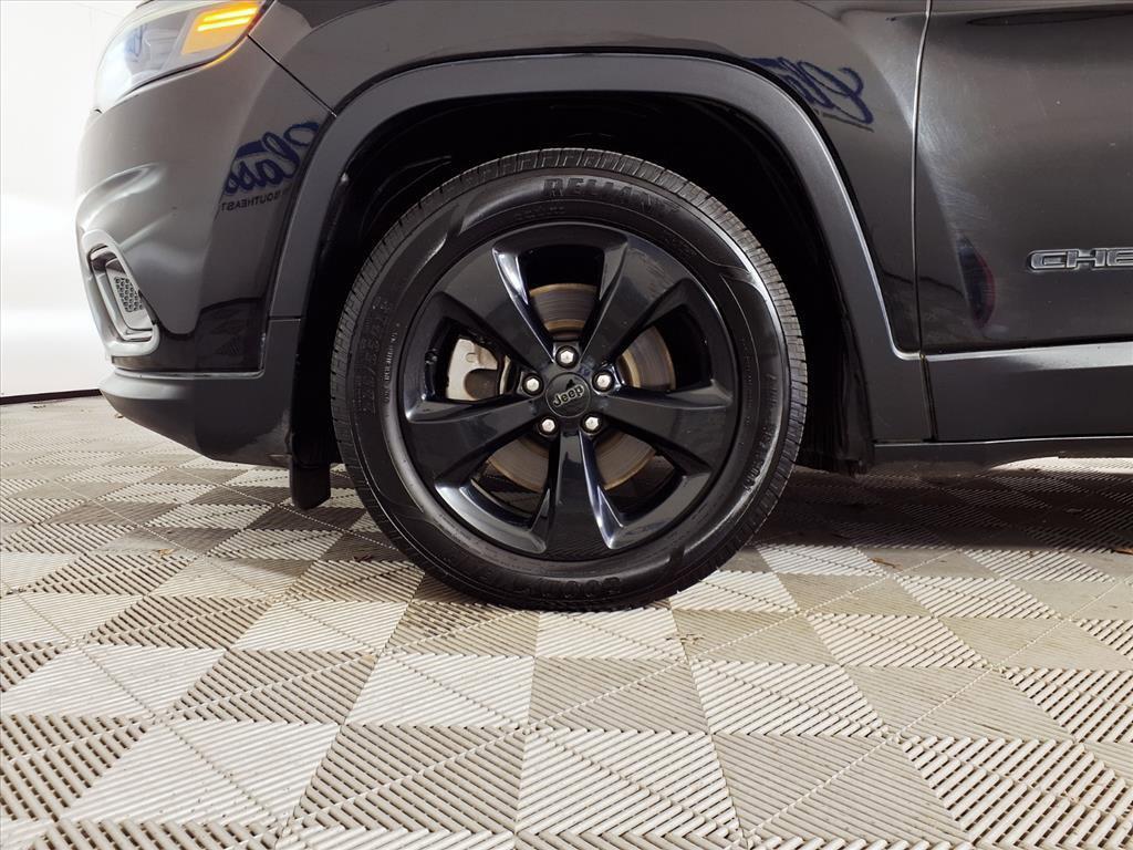 used 2020 Jeep Cherokee car, priced at $15,402