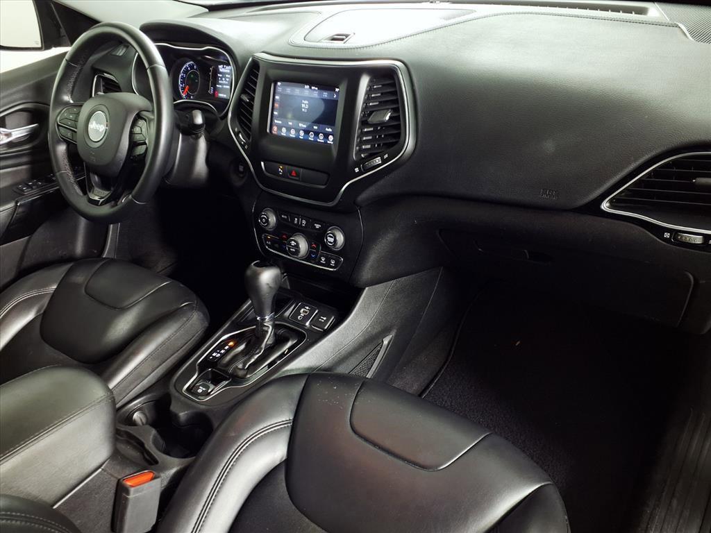 used 2020 Jeep Cherokee car, priced at $15,402