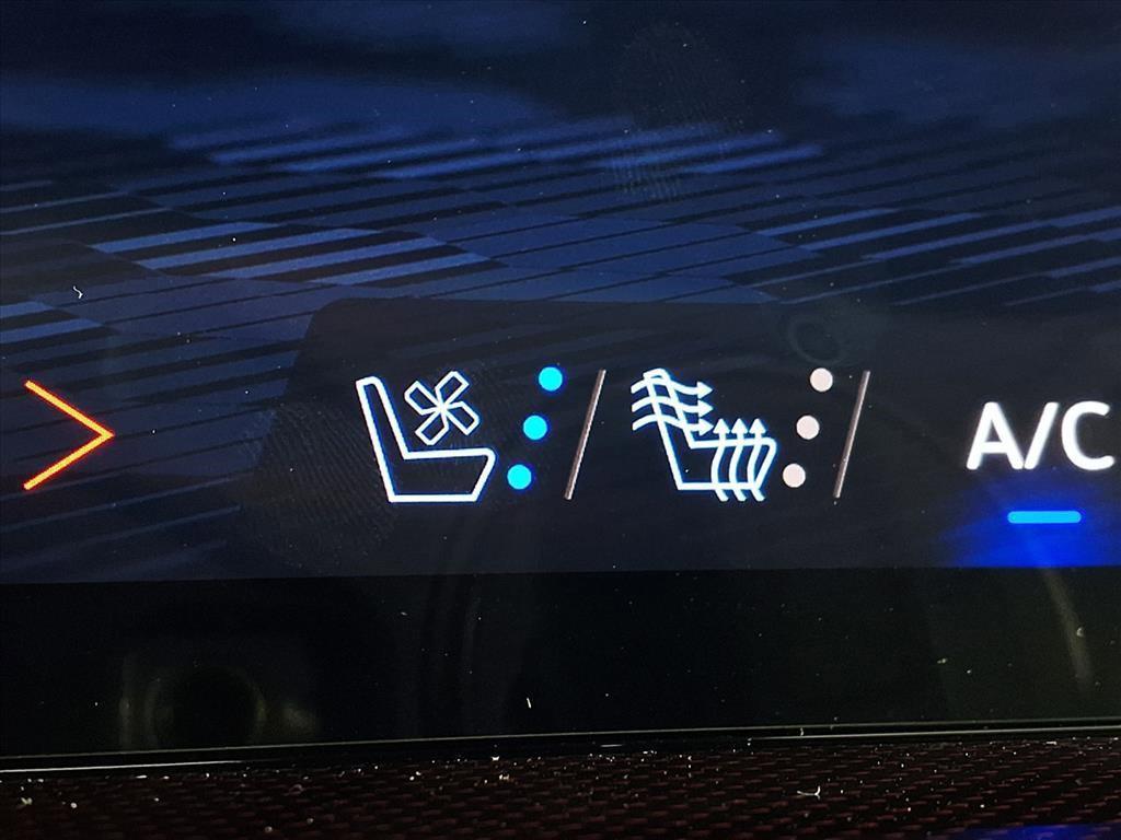 new 2026 Chevrolet Traverse car, priced at $57,364