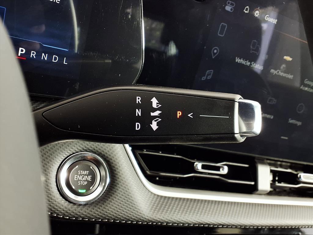 new 2026 Chevrolet Equinox car, priced at $31,360