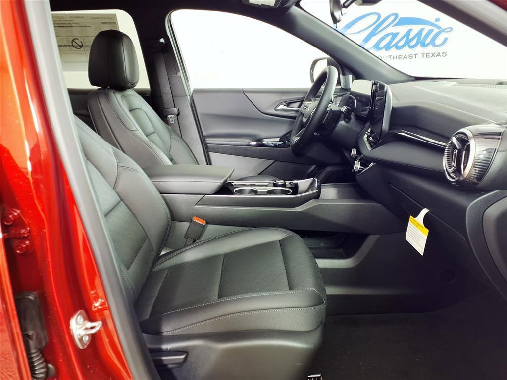 new 2026 Chevrolet Equinox car, priced at $31,360