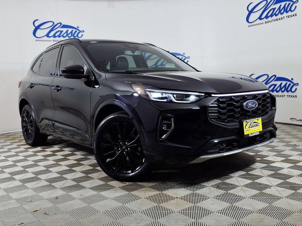 used 2023 Ford Escape car, priced at $24,989