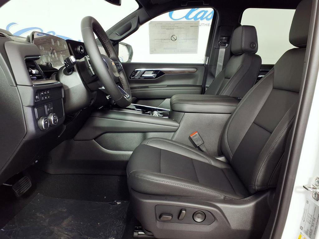 new 2026 Chevrolet Suburban car, priced at $72,180