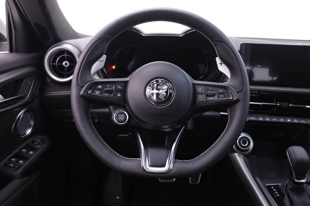 new 2026 Alfa Romeo Tonale car