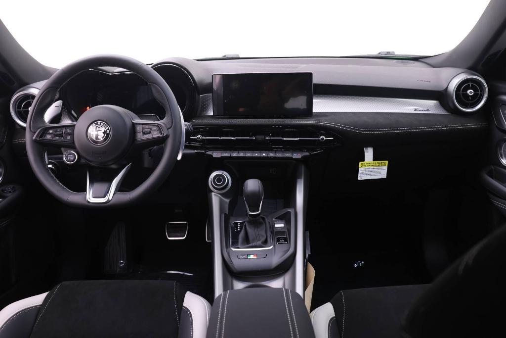 new 2026 Alfa Romeo Tonale car