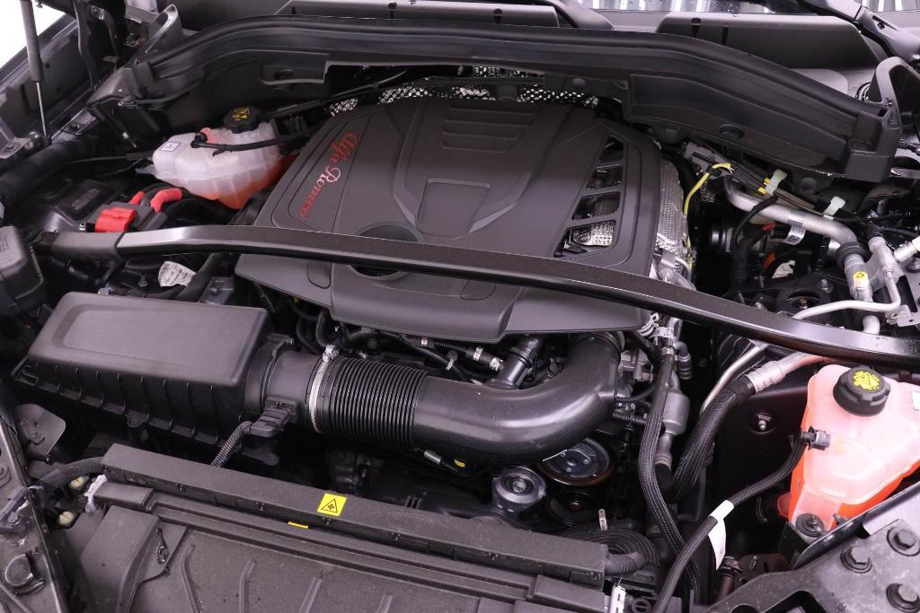 new 2025 Alfa Romeo Stelvio car, priced at $55,925