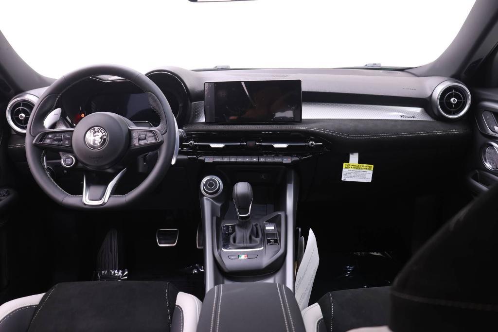 new 2026 Alfa Romeo Tonale car