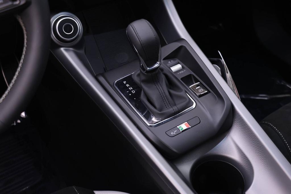 new 2026 Alfa Romeo Tonale car