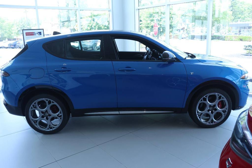 new 2024 Alfa Romeo Tonale car, priced at $33,398