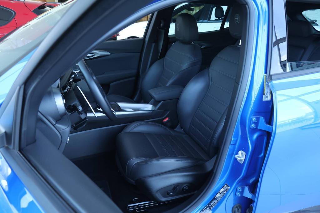new 2024 Alfa Romeo Tonale car, priced at $33,398