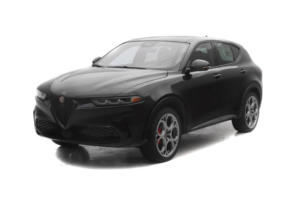 new 2024 Alfa Romeo Tonale car, priced at $34,985