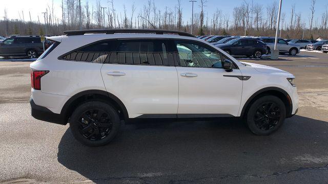 used 2022 Kia Sorento car, priced at $24,490