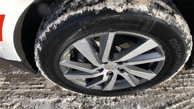 used 2023 Chevrolet Equinox car, priced at $26,390