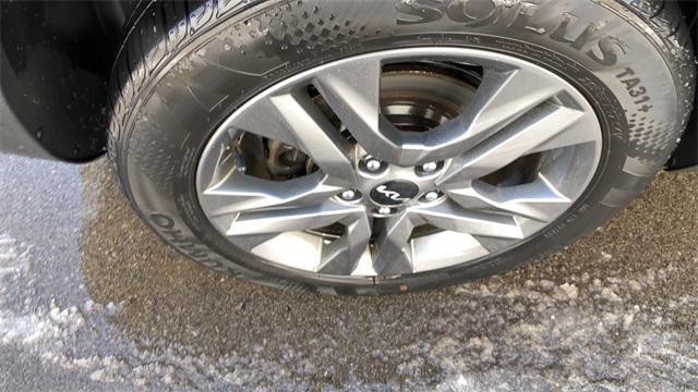 used 2023 Kia Seltos car, priced at $20,990
