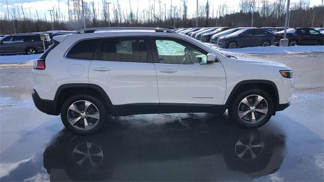 used 2020 Jeep Cherokee car, priced at $19,990