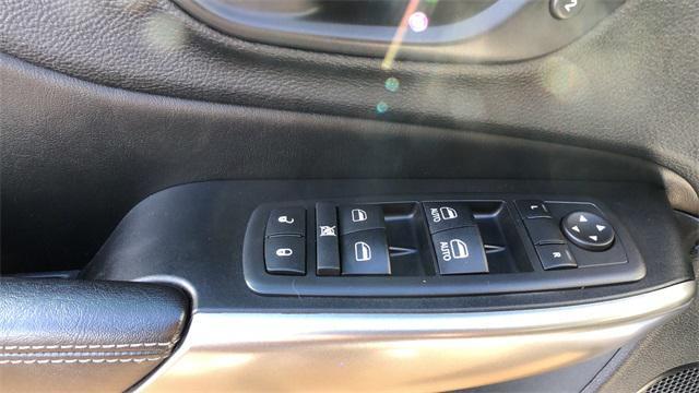 used 2020 Jeep Cherokee car, priced at $19,990