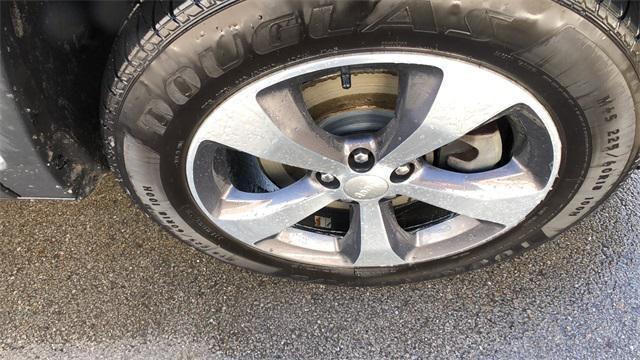 used 2020 Jeep Cherokee car, priced at $19,990