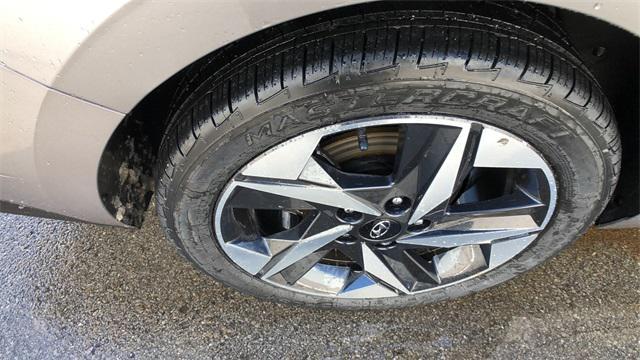 used 2023 Hyundai Elantra car, priced at $19,290