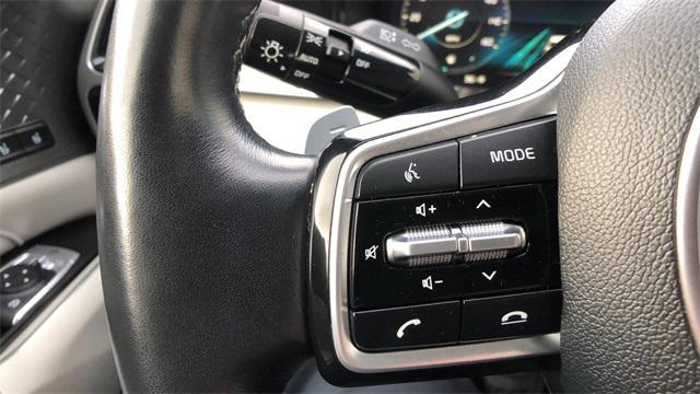 used 2023 Kia Sorento Hybrid car, priced at $28,990
