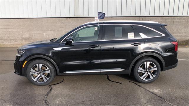 used 2023 Kia Sorento Hybrid car, priced at $28,990