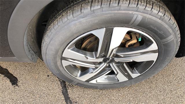 used 2023 Kia Sorento Hybrid car, priced at $28,990