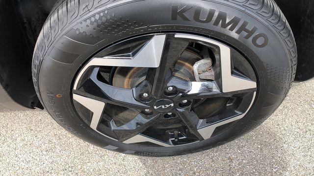 used 2025 Kia Seltos car, priced at $26,495