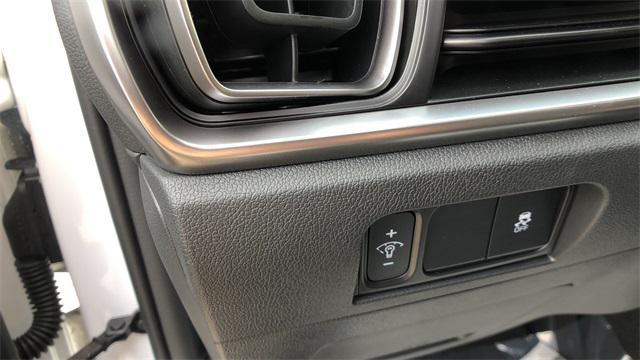 used 2025 Kia Sorento car, priced at $33,990