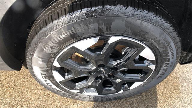 used 2025 Kia Sorento car, priced at $33,990