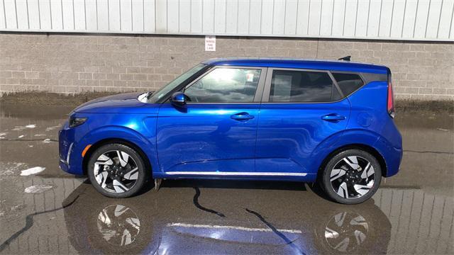 used 2023 Kia Soul car, priced at $17,290