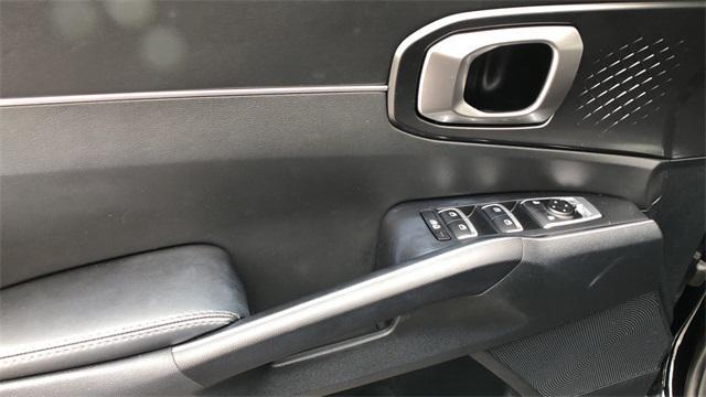 used 2023 Kia Sorento car, priced at $26,490