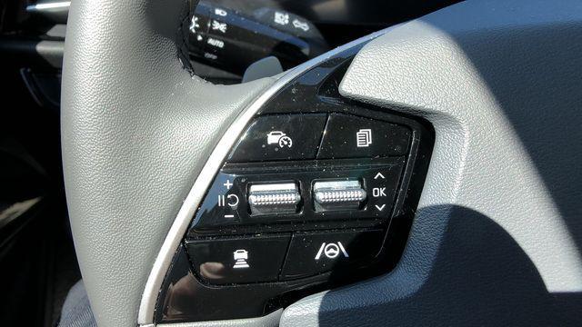 used 2025 Kia Niro car, priced at $26,495