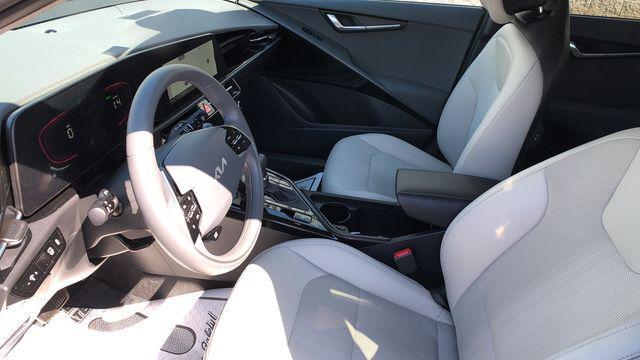 used 2025 Kia Niro car, priced at $26,495