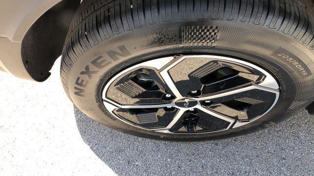used 2025 Kia Niro car, priced at $26,495