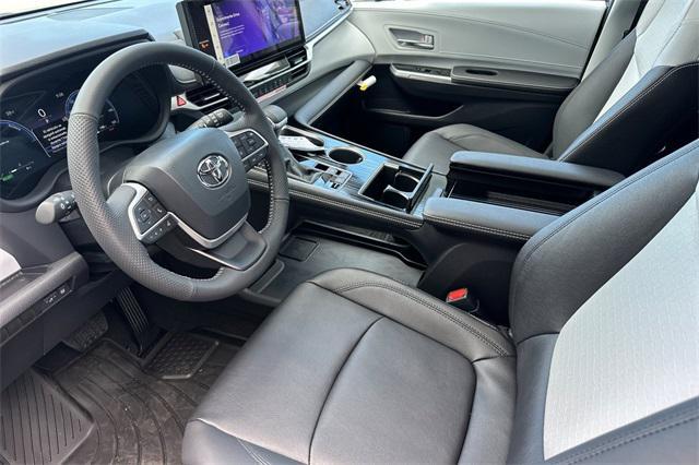 new 2026 Toyota Sienna car, priced at $51,579