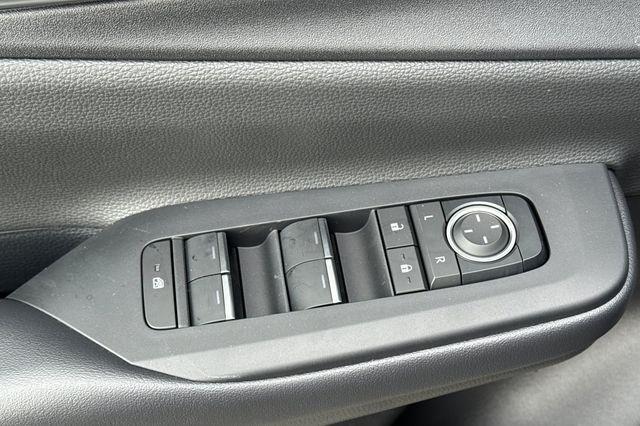new 2026 Toyota Prius Plug-In Hybrid car, priced at $40,073