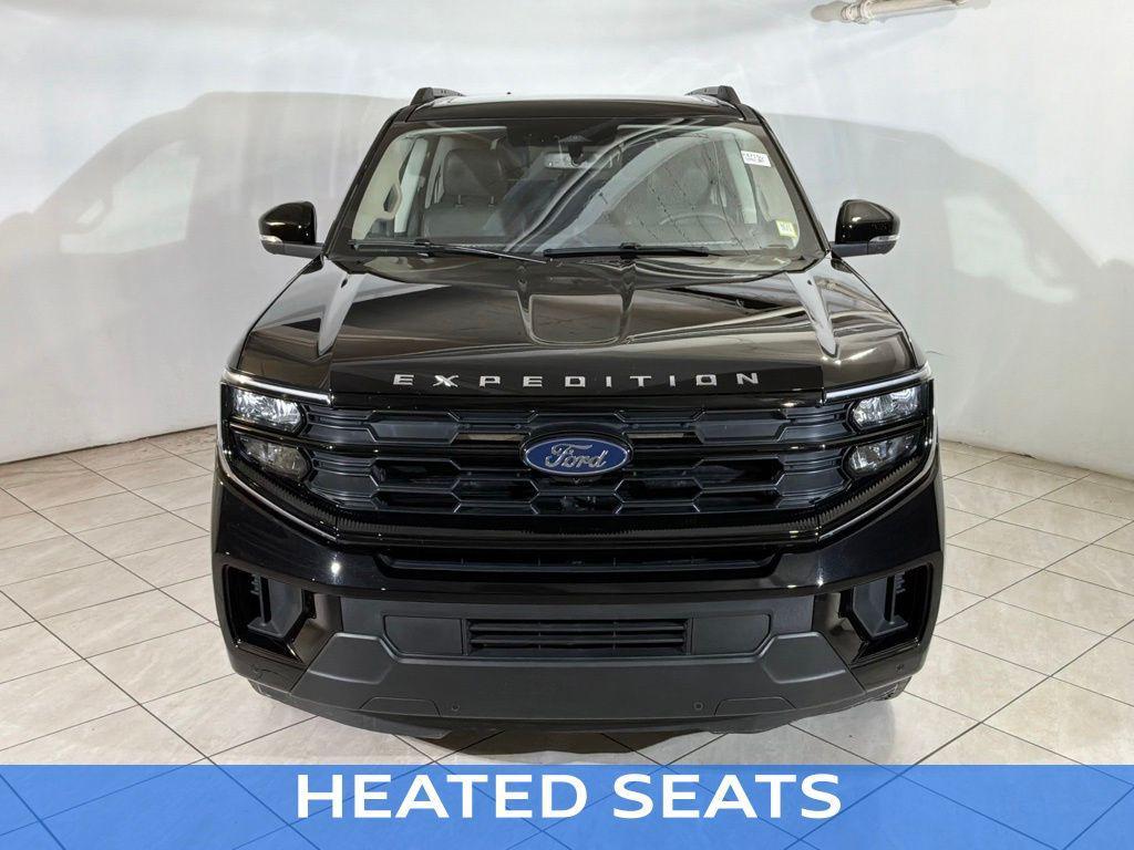 used 2025 Ford Expedition car, priced at $60,895