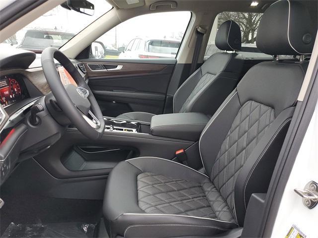 new 2026 Volkswagen Atlas car, priced at $54,703