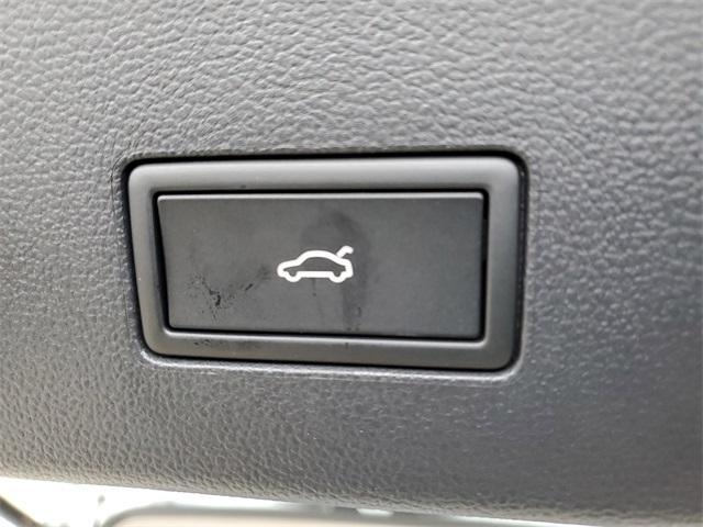 new 2026 Volkswagen Atlas car, priced at $54,703